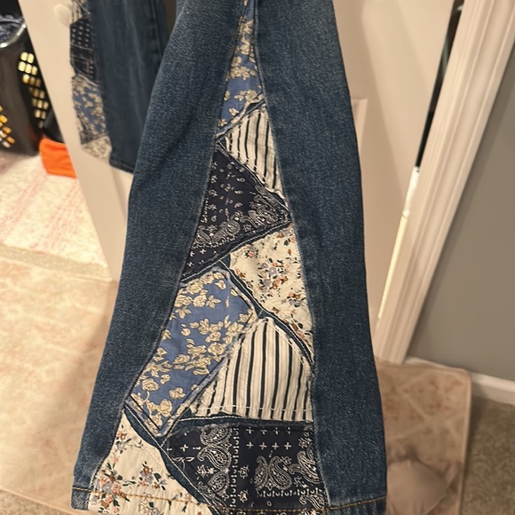 Driftwood Sz 26 low rise patchwork flares - Picture 2 of 5